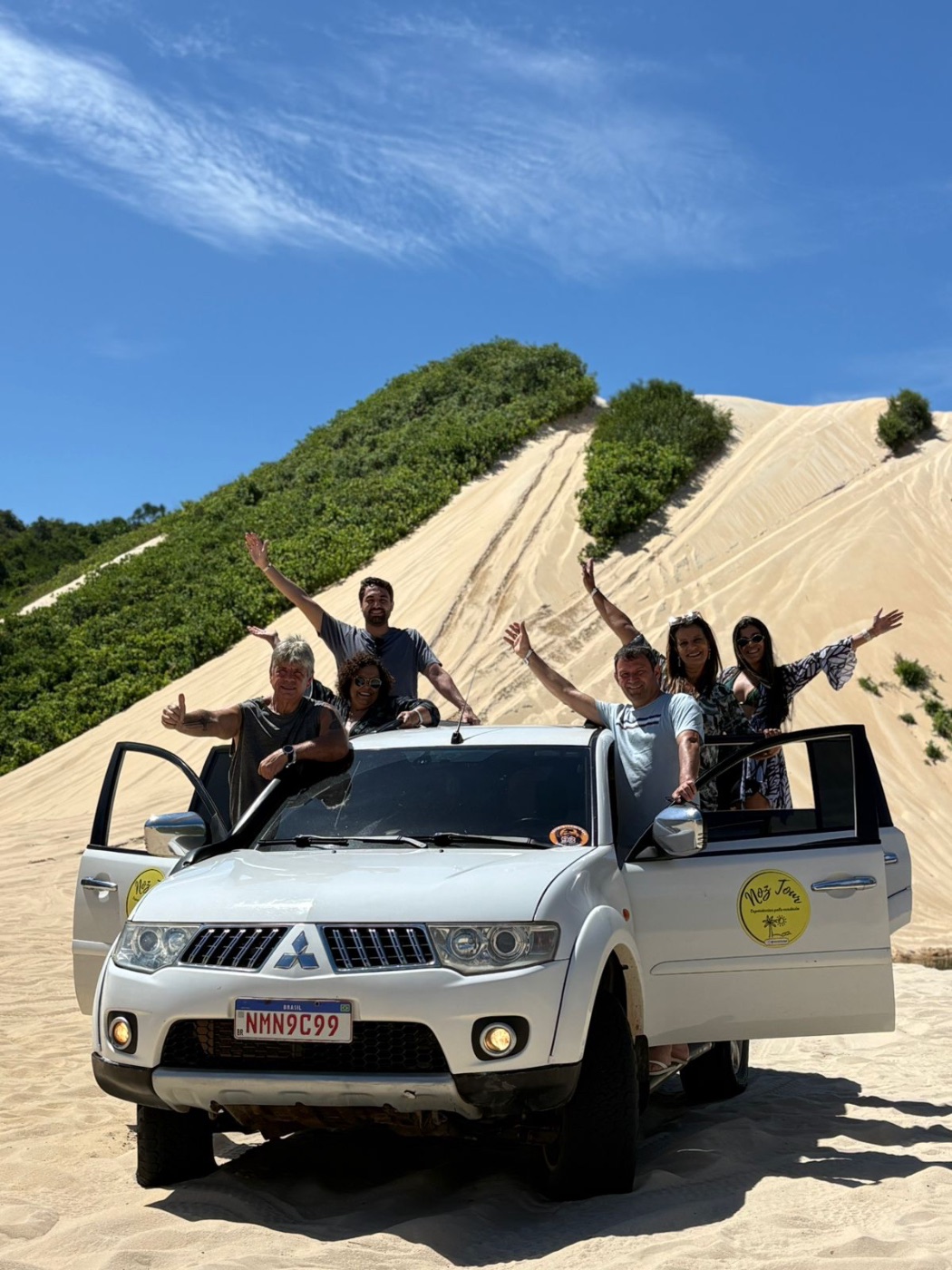 Passeio de 4x4 nas dunas com a Noz Tour